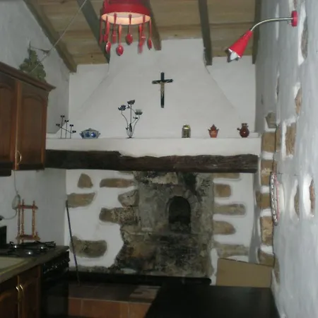 Casa Da Ti Galinha * Porto de Mós