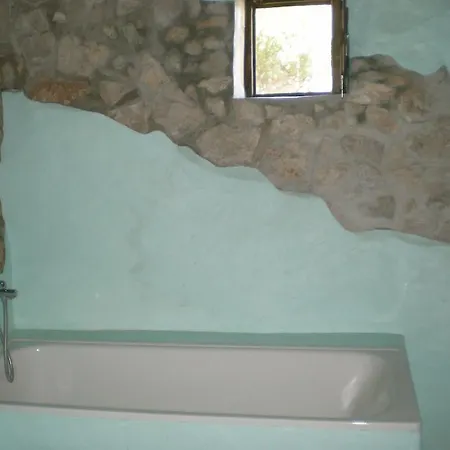 Casa Da Ti Galinha * Porto de Mós